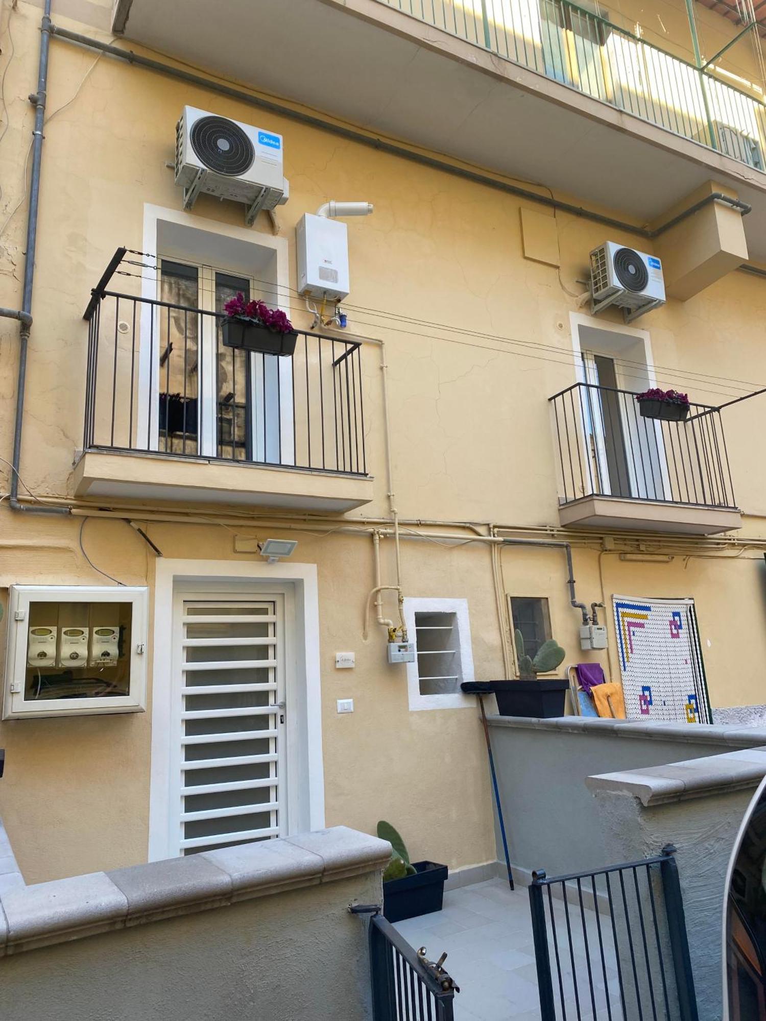 Hotel La Borbona Ercolano Esterno foto